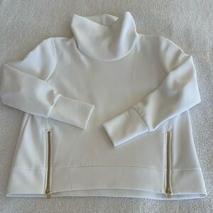 Addison Bay White Everyday Pullover Size M